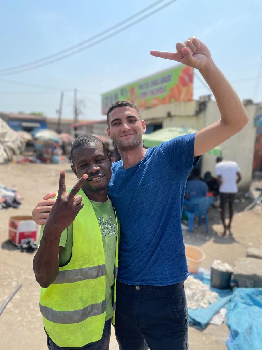 Photo 16 of Angola, taken by Cameron Mofid