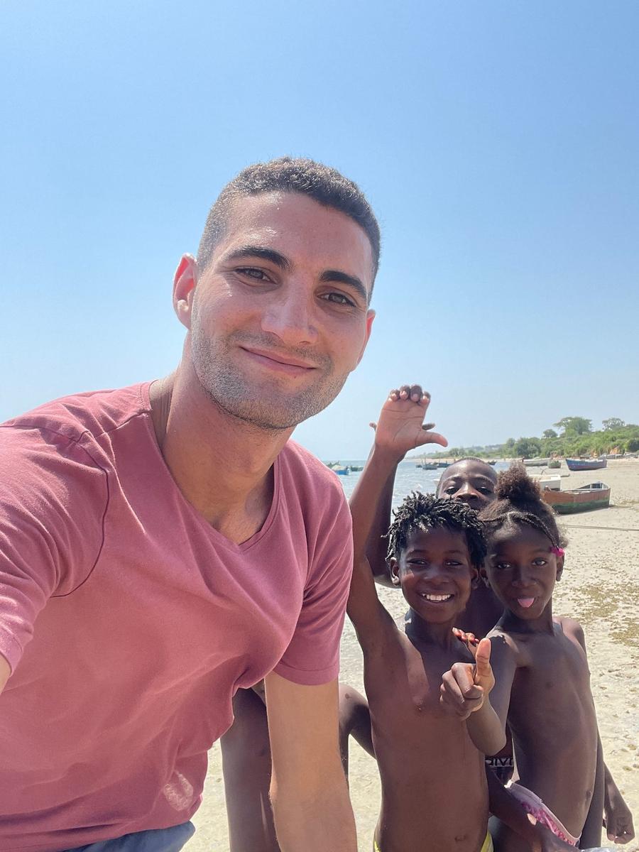 Photo 9 of Angola, taken by Cameron Mofid