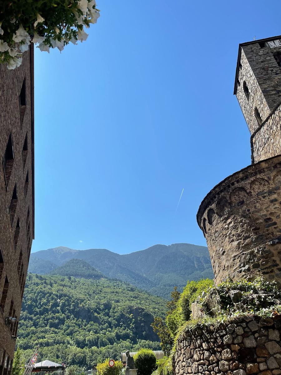 Photo 6 of Andorra, taken by Cameron Mofid