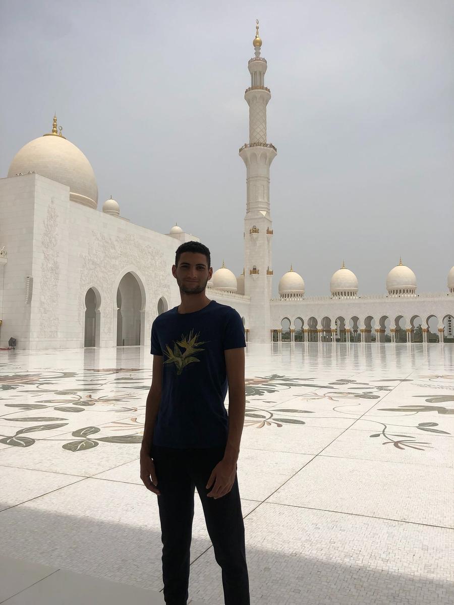 Photo 12 of United Arab Emirates, taken by Cameron Mofid