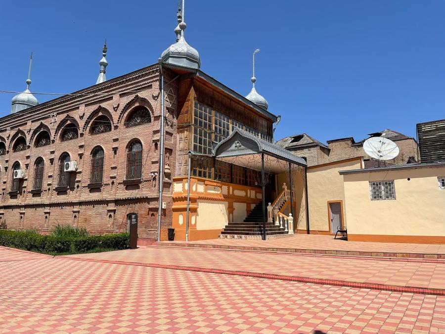 Photo 9 of Azerbaijan, taken by Cameron Mofid