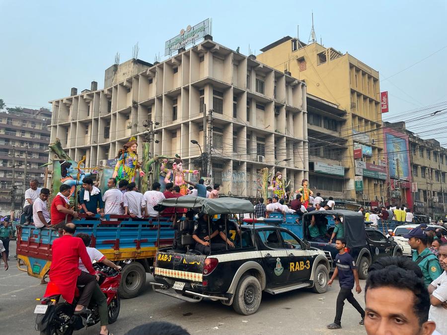 Photo 19 of Bangladesh, taken by Cameron Mofid