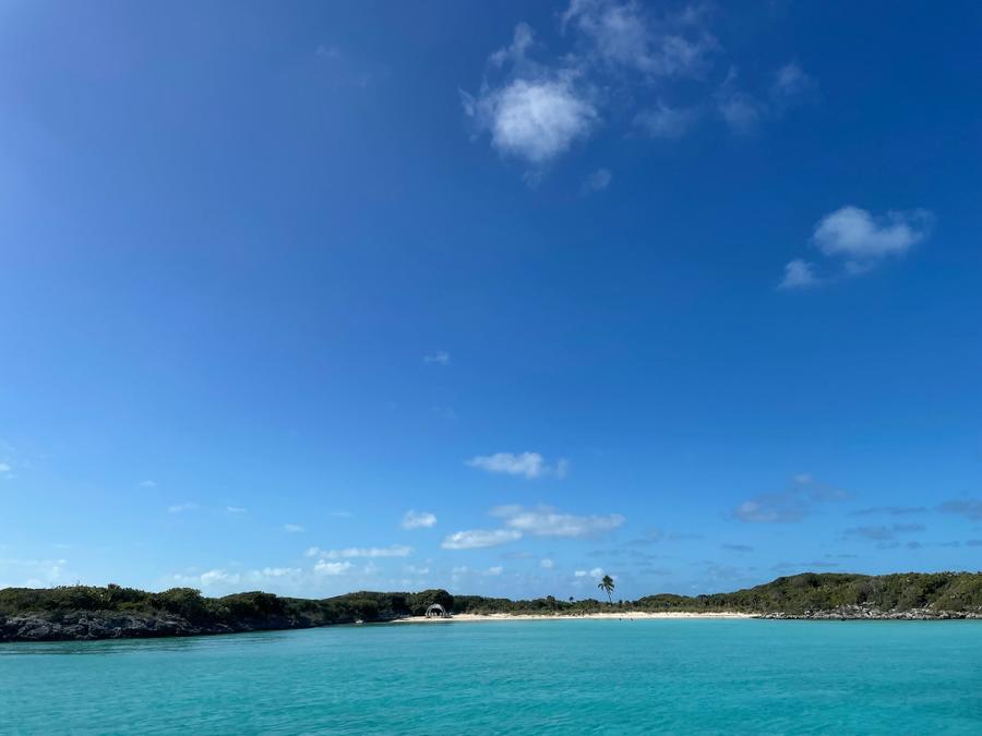 Photo 11 of Bahamas, taken by Cameron Mofid