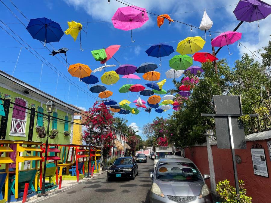 Photo 8 of Bahamas, taken by Cameron Mofid