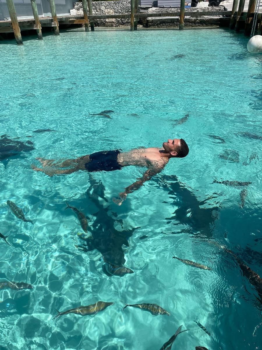 Photo 15 of Bahamas, taken by Cameron Mofid