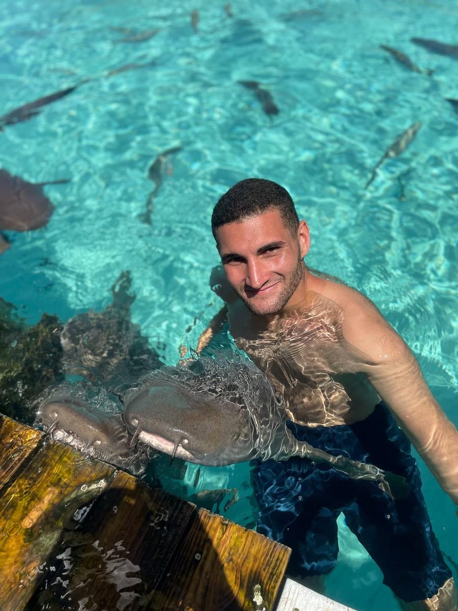 Photo 16 of Bahamas, taken by Cameron Mofid