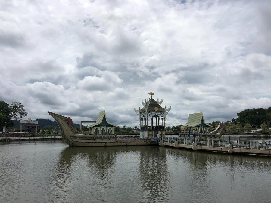 Photo 7 of Brunei, taken by Cameron Mofid