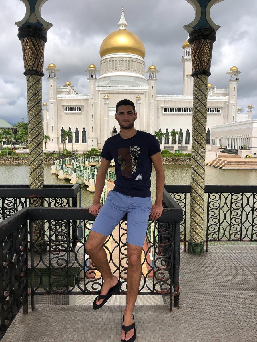 Photo 8 of Brunei, taken by Cameron Mofid