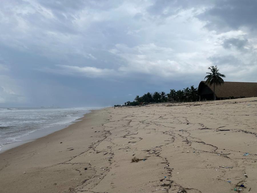 Photo 11 of Congo, taken by Cameron Mofid