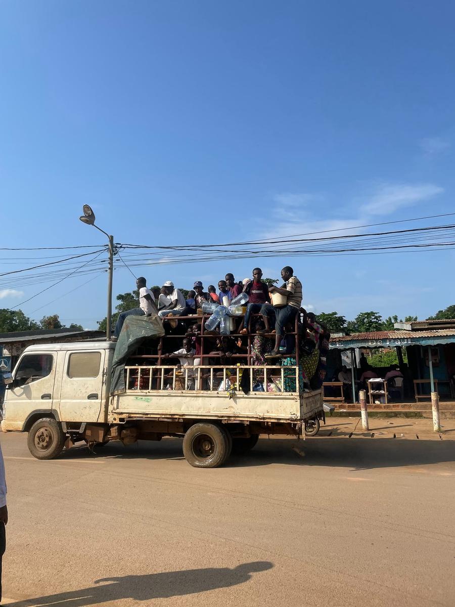 Photo 10 of Congo, taken by Cameron Mofid