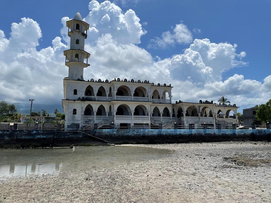 Photo 19 of Comoros, taken by Cameron Mofid