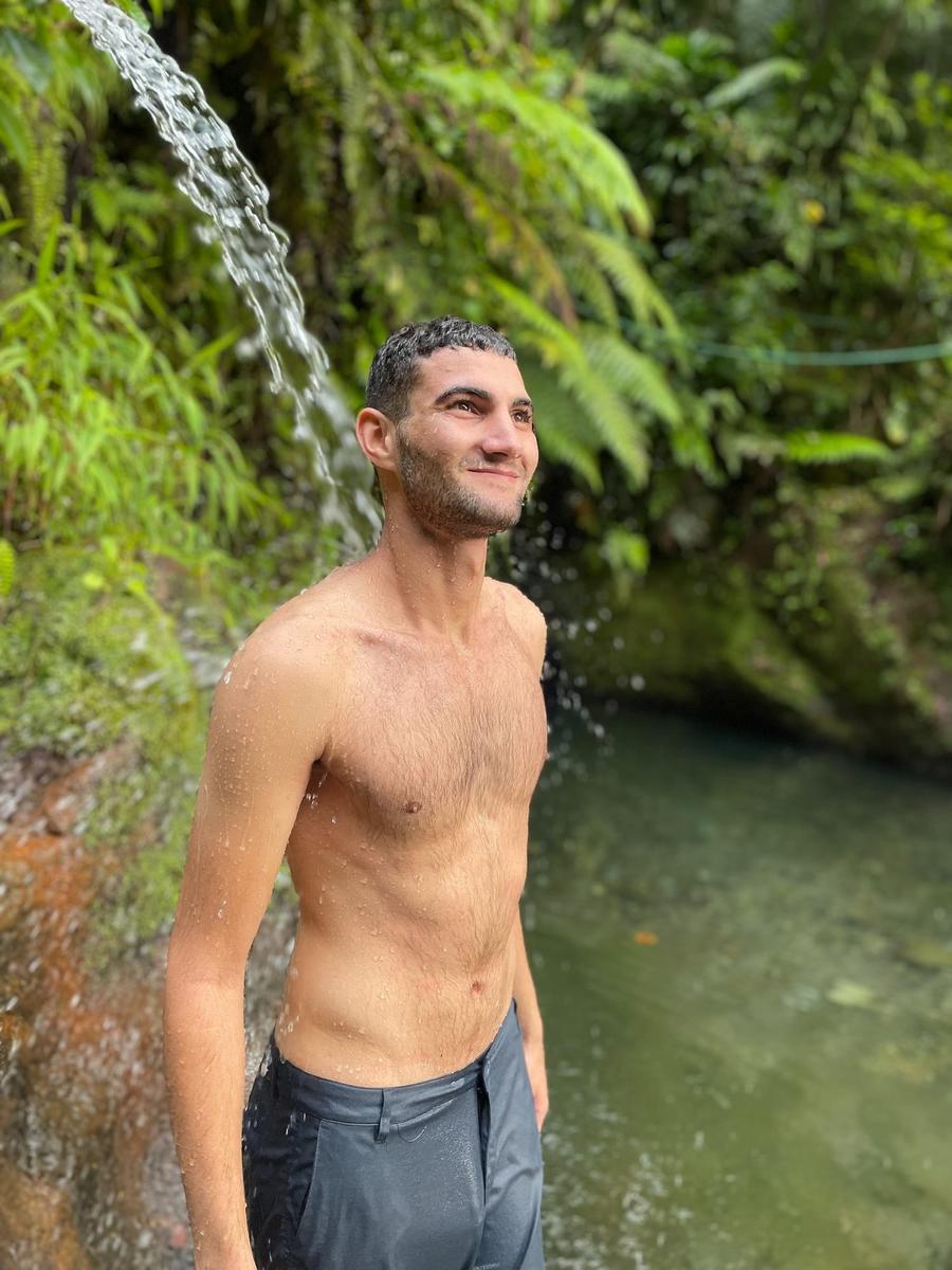 Photo 8 of Dominica, taken by Cameron Mofid