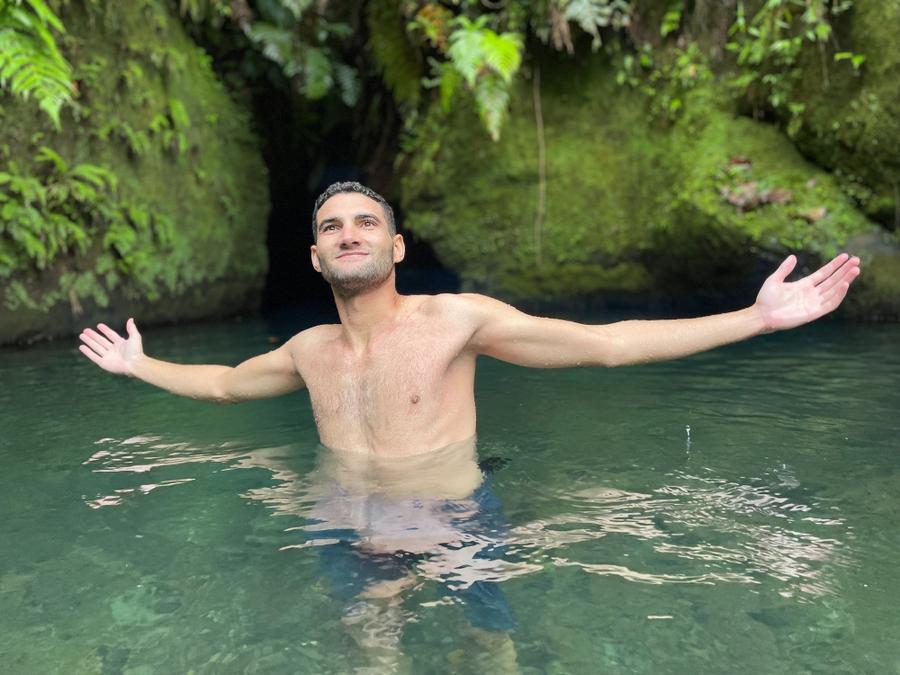 Photo 9 of Dominica, taken by Cameron Mofid