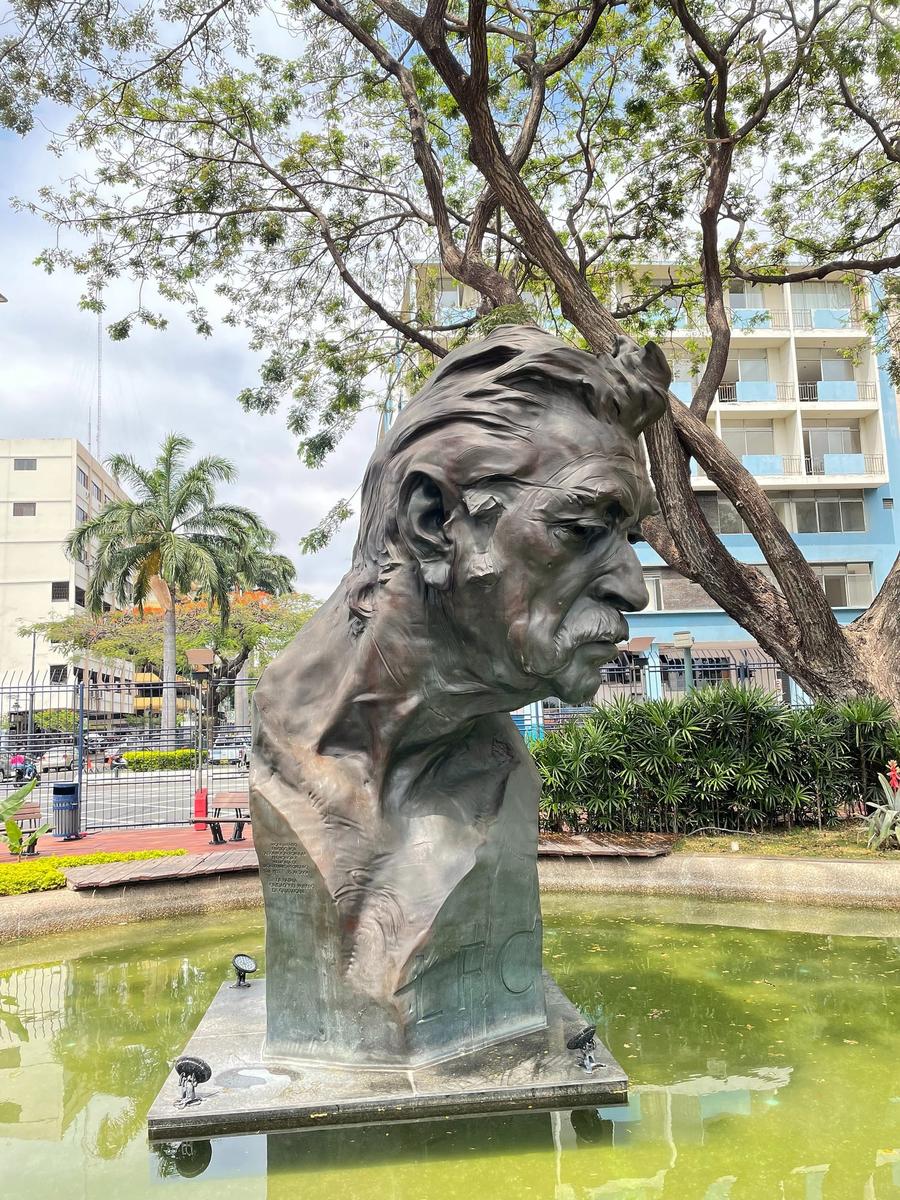 Photo 5 of Ecuador, taken by Cameron Mofid