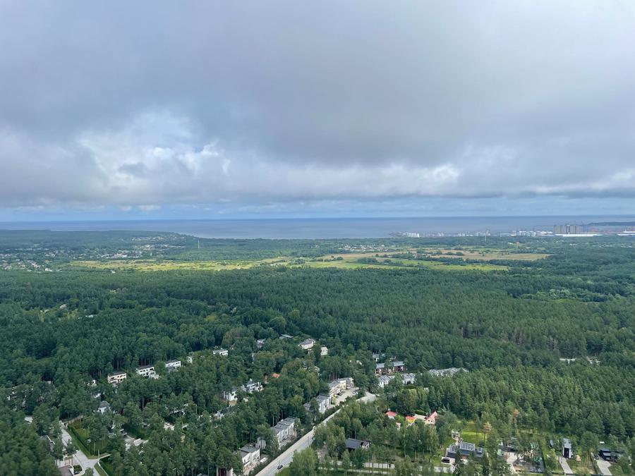 Photo 3 of Estonia, taken by Cameron Mofid