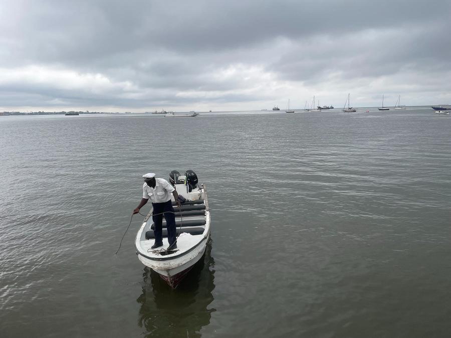 Photo 5 of Gabon, taken by Cameron Mofid