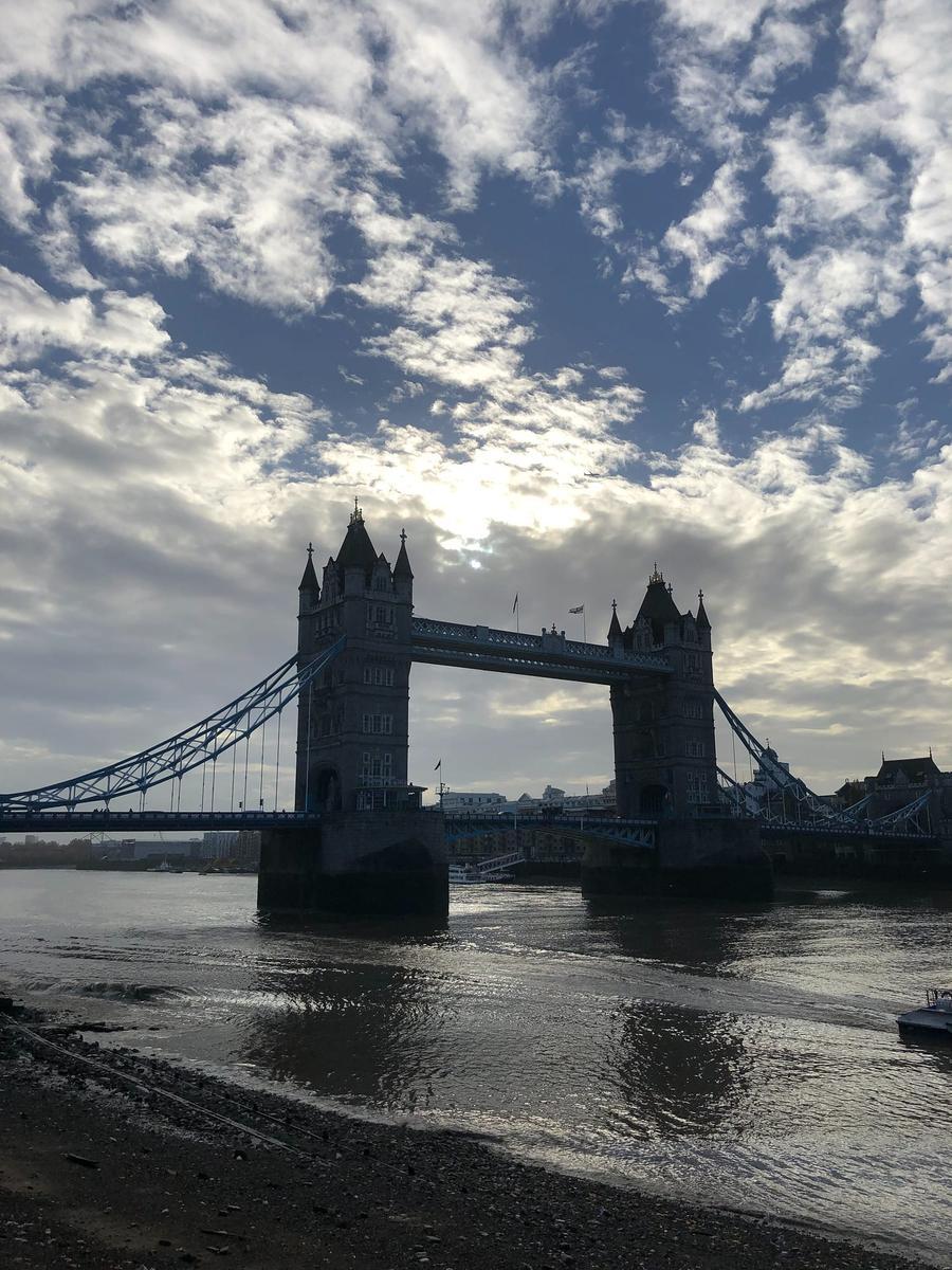 Photo 4 of United Kingdom, taken by Cameron Mofid