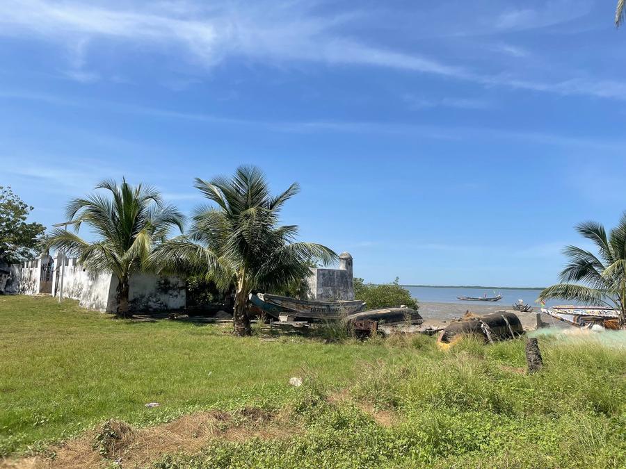 Photo 4 of Guinea-Bissau, taken by Cameron Mofid