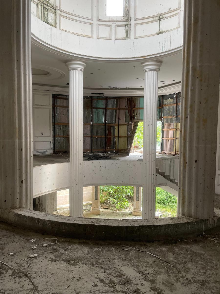 Photo 17 of Equatorial Guinea, taken by Cameron Mofid