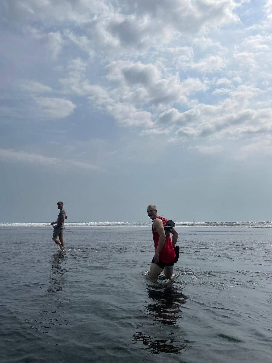 Photo 9 of Equatorial Guinea, taken by Cameron Mofid