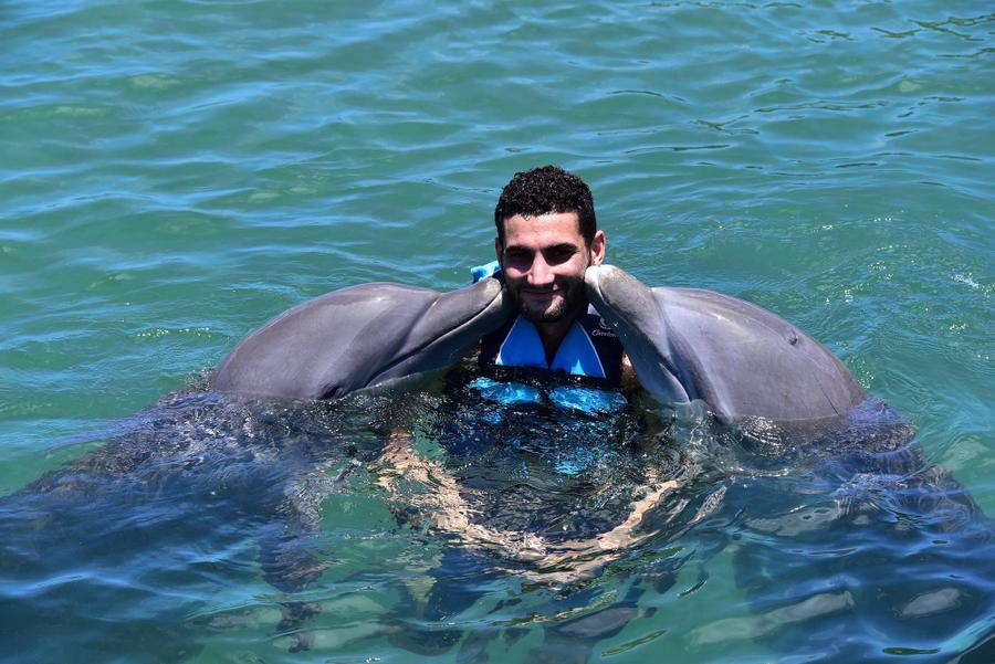 Photo 6 of Honduras, taken by Cameron Mofid