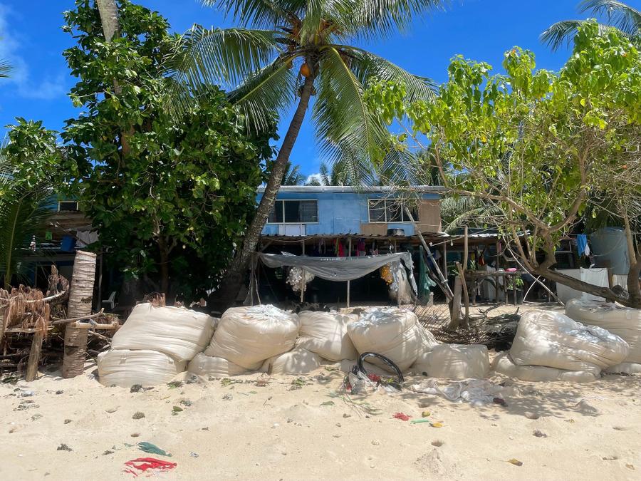 Photo 4 of Kiribati, taken by Cameron Mofid