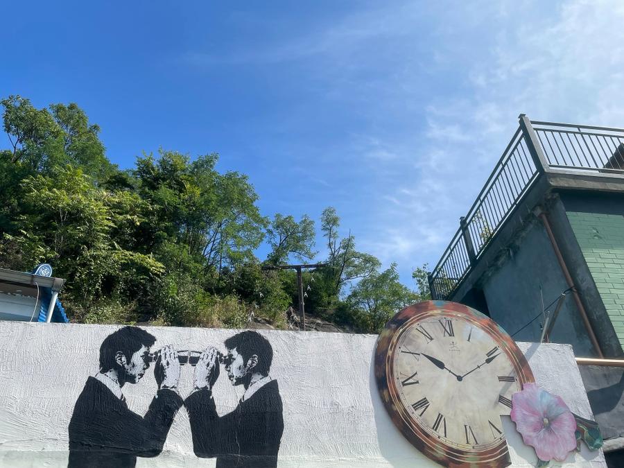 Photo 1 of South Korea, taken by Cameron Mofid