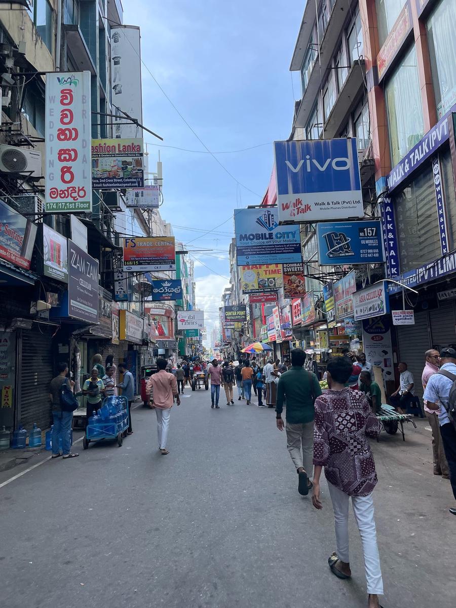 Photo 8 of Sri Lanka, taken by Cameron Mofid