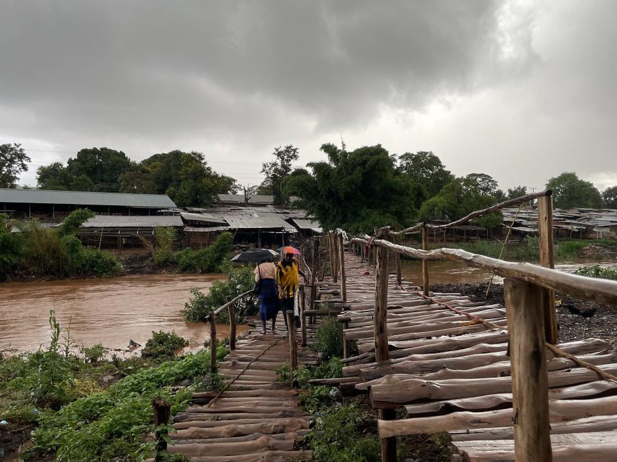 Photo 2 of Malawi, taken by Cameron Mofid