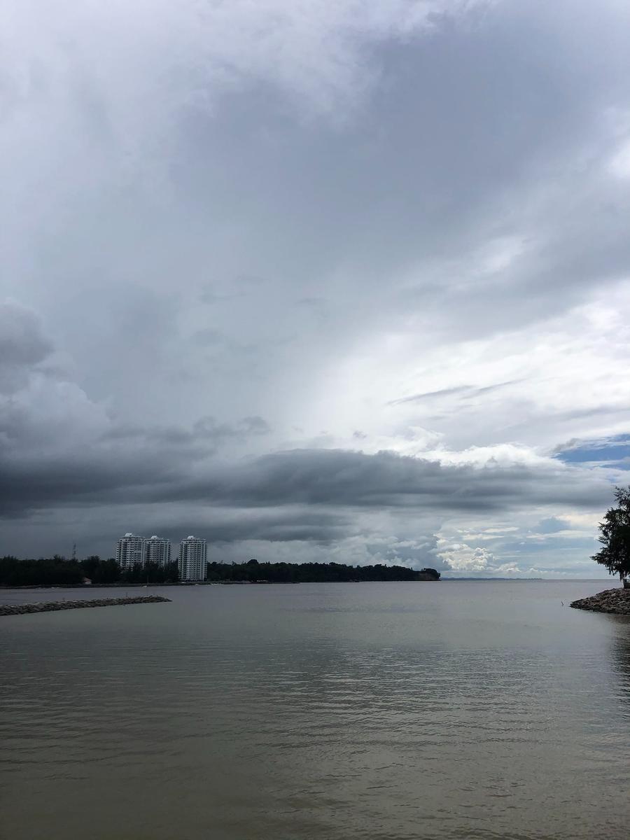 Photo 6 of Malaysia, taken by Cameron Mofid