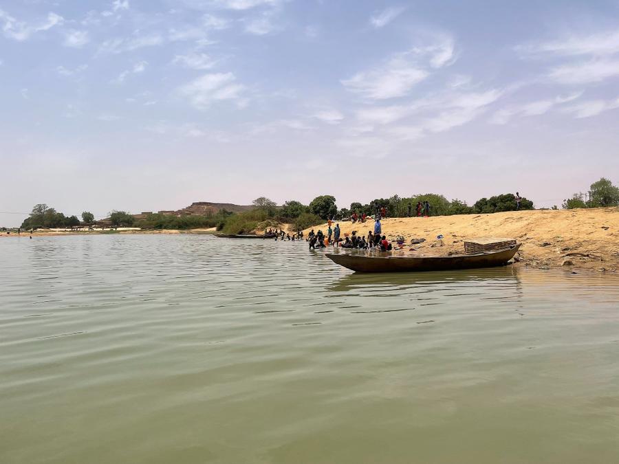 Photo 8 of Niger, taken by Cameron Mofid