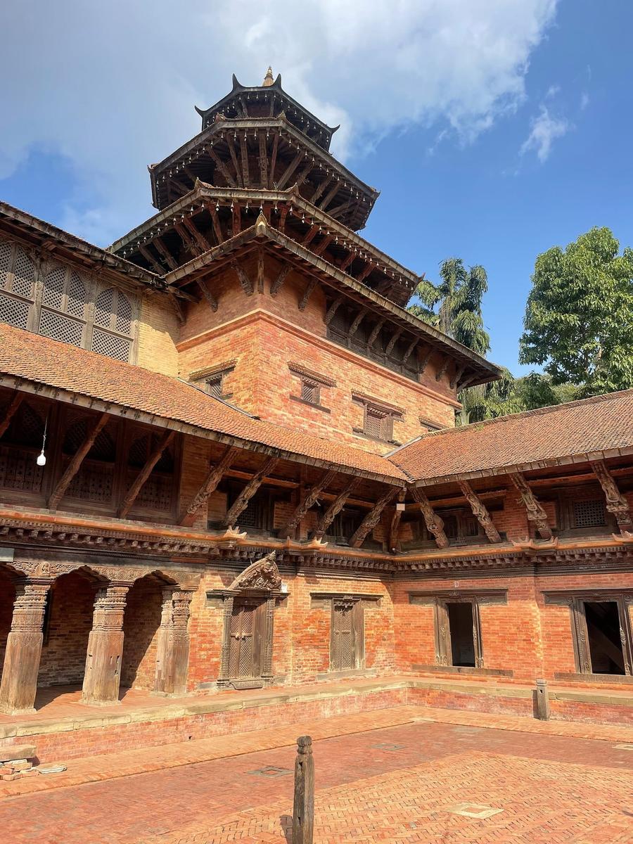 Photo 7 of Nepal, taken by Cameron Mofid