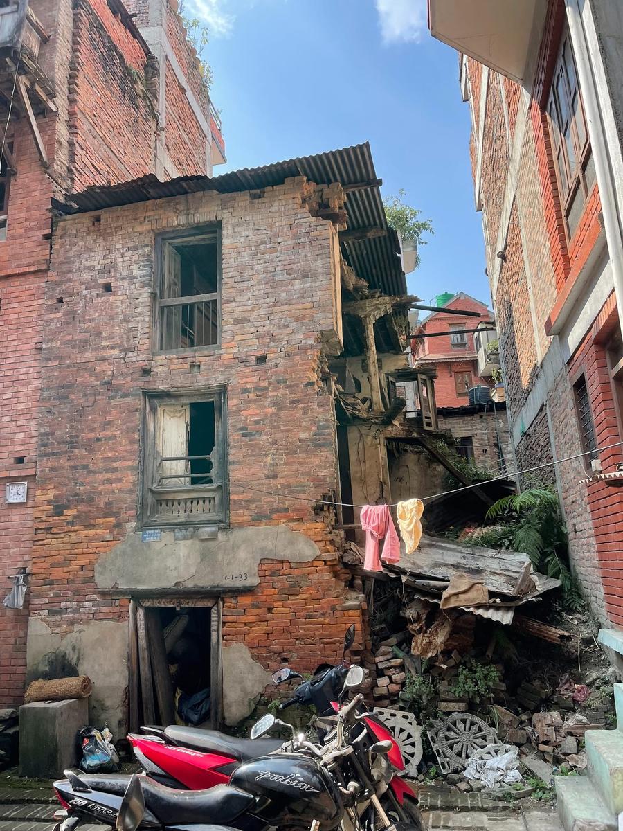 Photo 18 of Nepal, taken by Cameron Mofid