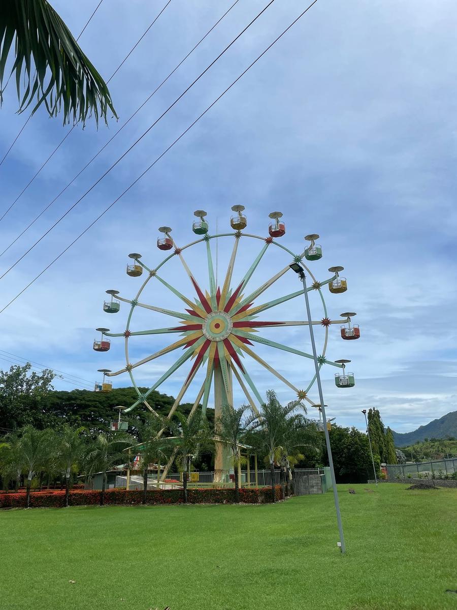 Photo 7 of Papua New Guinea, taken by Cameron Mofid