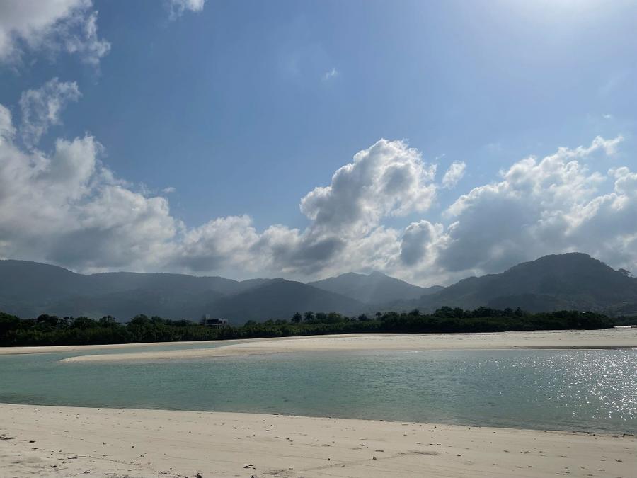 Photo 11 of Sierra Leone, taken by Cameron Mofid