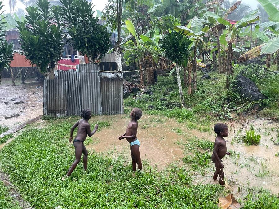 Photo 8 of São Tomé and Príncipe, taken by Cameron Mofid