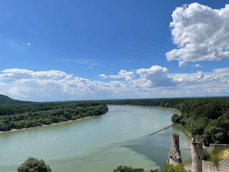 Photo 6 of Slovakia, taken by Cameron Mofid