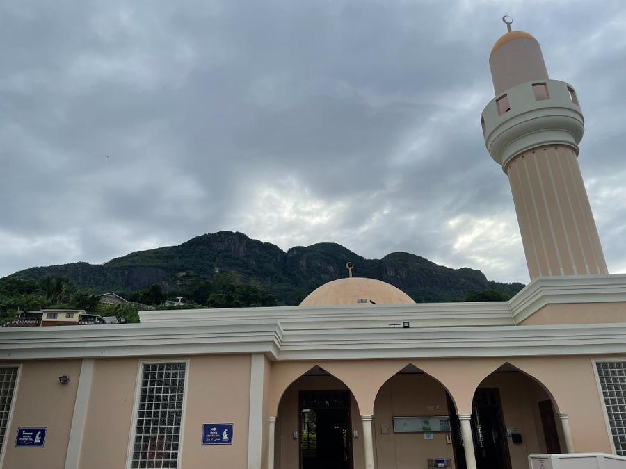 Photo 14 of Seychelles, taken by Cameron Mofid