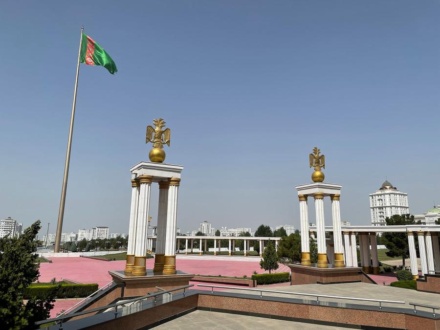 Photo 15 of Turkmenistan, taken by Cameron Mofid