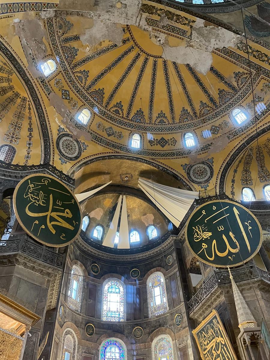 Photo 5 of Türkiye, taken by Cameron Mofid
