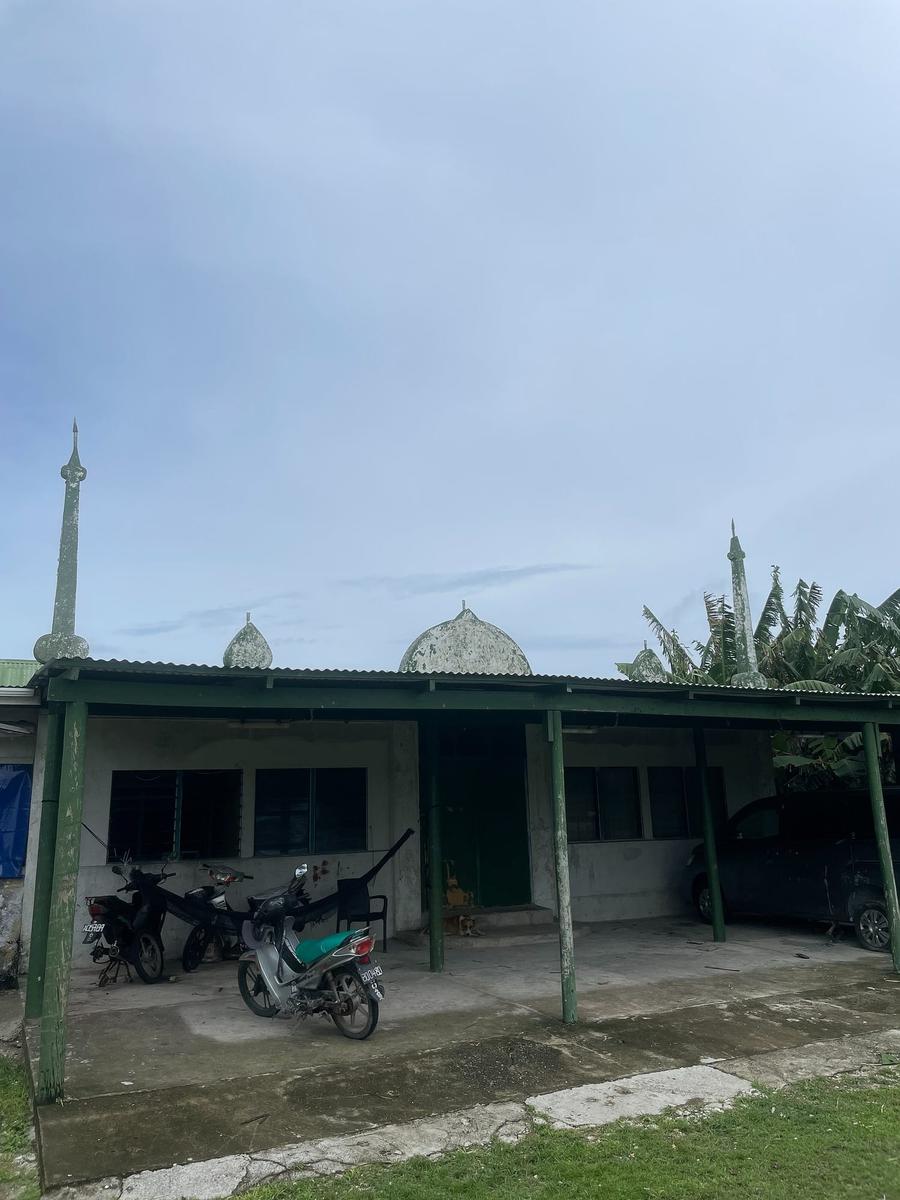 Photo 11 of Tuvalu, taken by Cameron Mofid