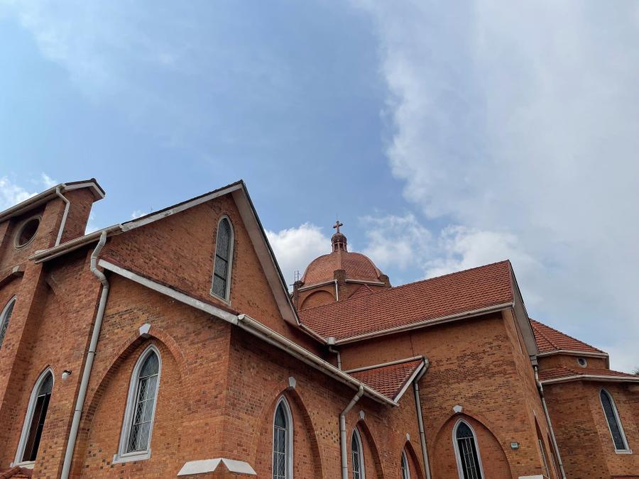 Photo 8 of Uganda, taken by Cameron Mofid
